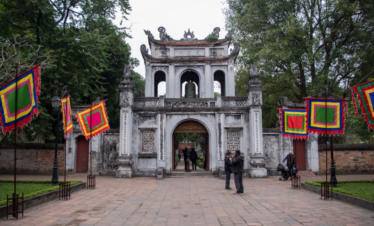 hanoi temple of literature