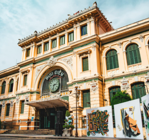 saigon central post office Ho chi Minh