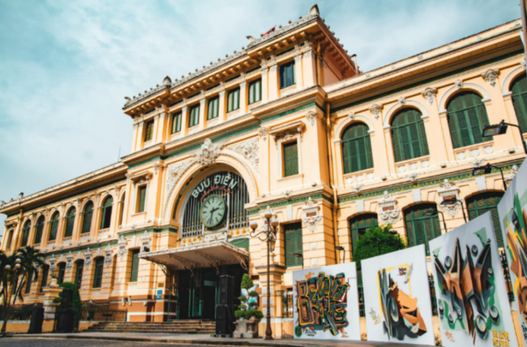 saigon central post office Ho chi Minh